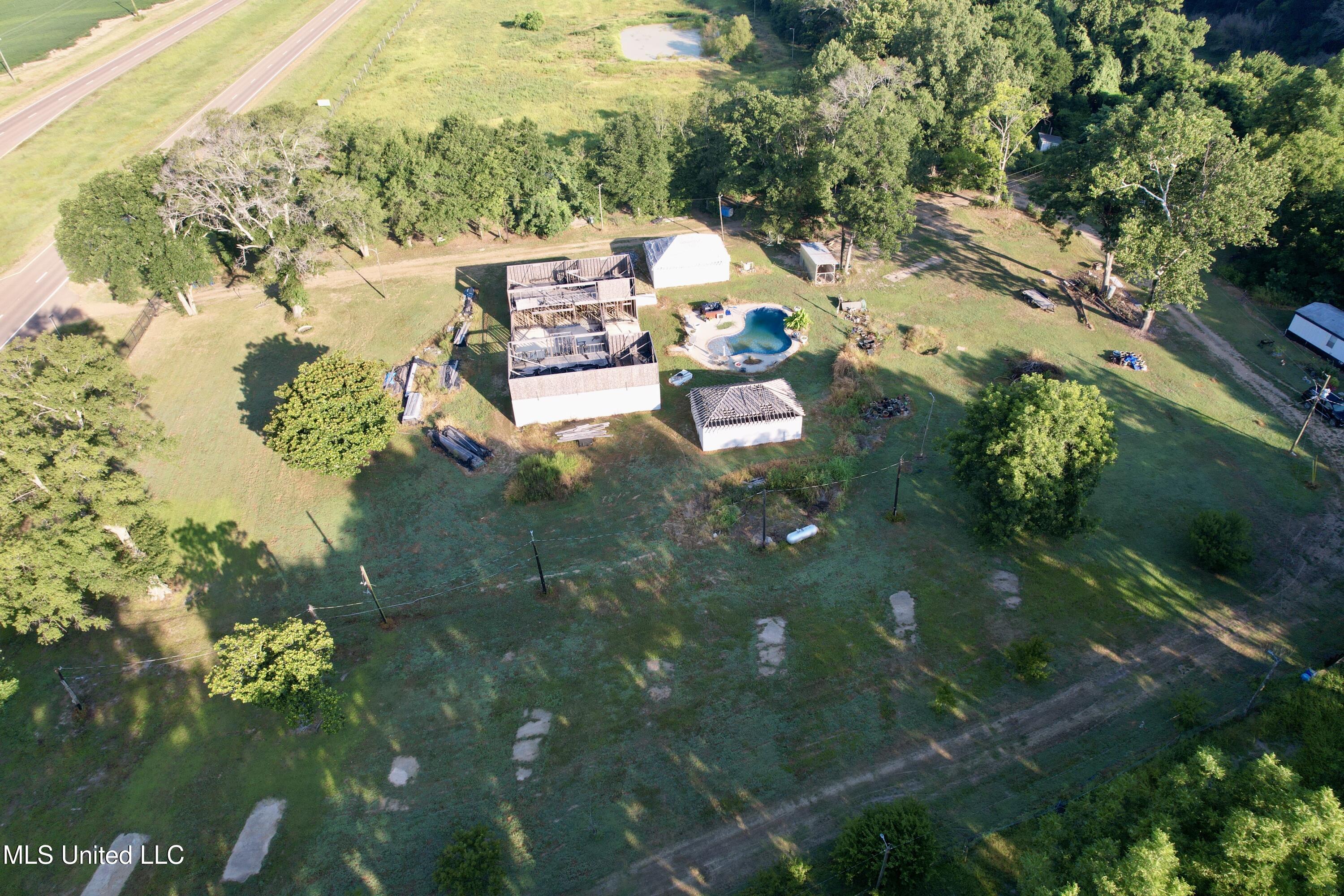 197 Highway 8 Cleveland, MS 38732 - Photo 16 of 41 DJI_0055
