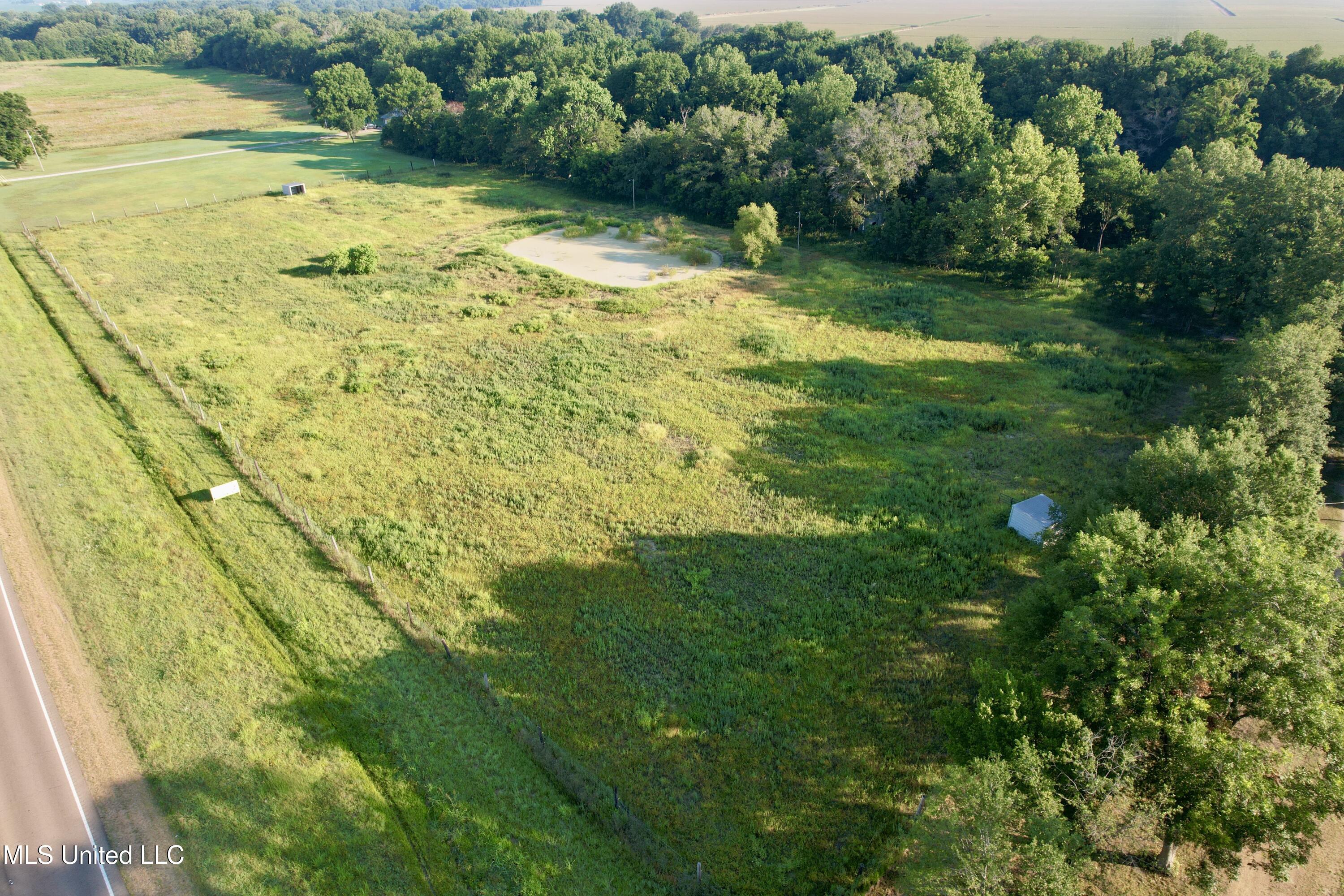197 Highway 8 Cleveland, MS 38732 - Photo 2 of 41 DJI_0040