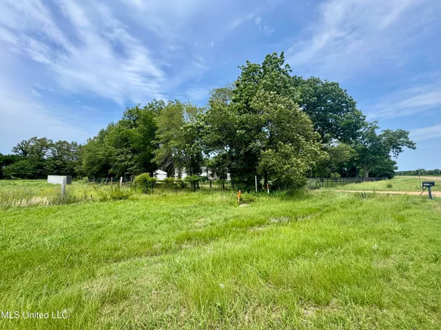 $465,000 | 197 Highway 8, Cleveland, MS 38732