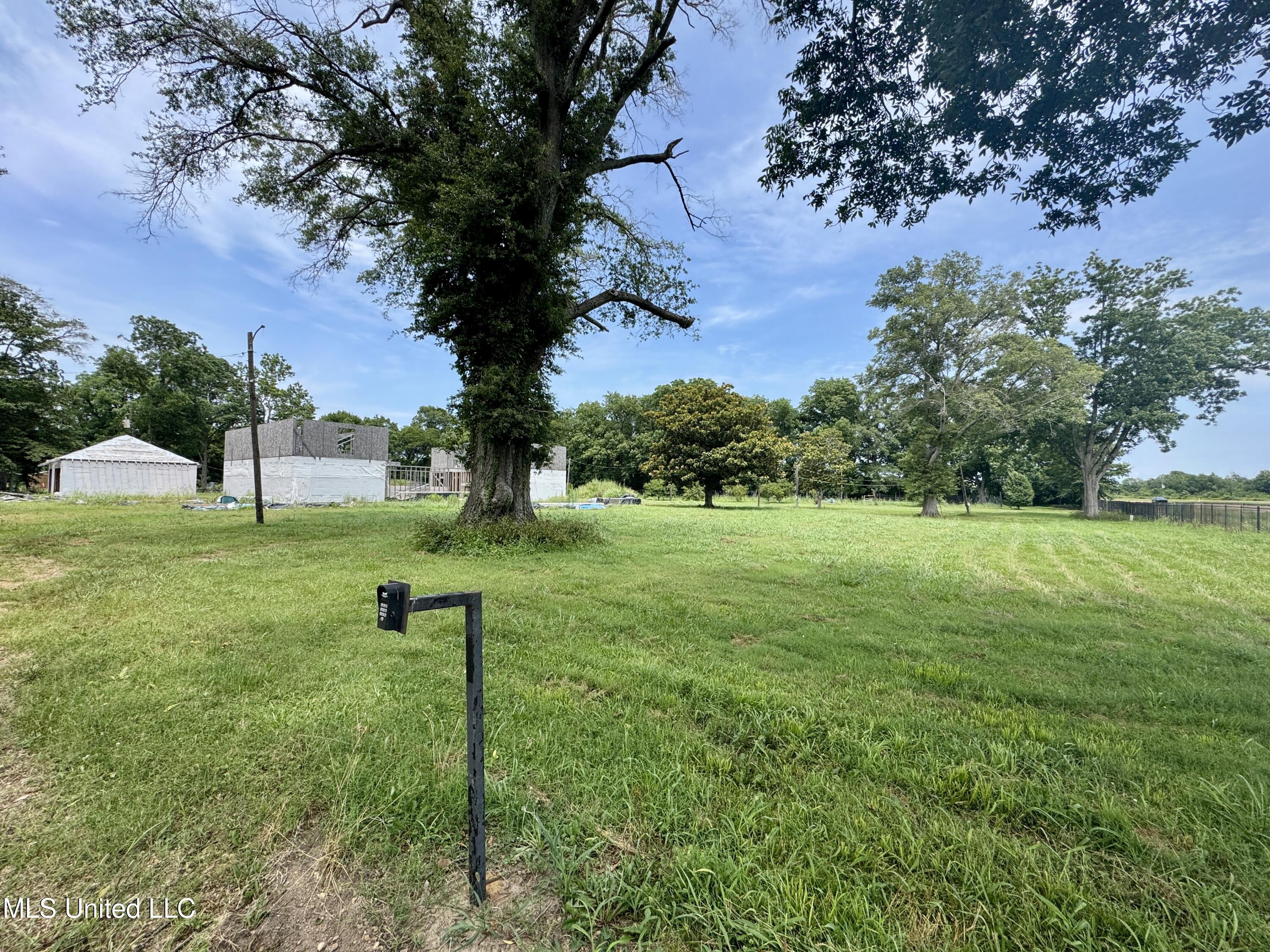 197 Highway 8 Cleveland, MS 38732 - Photo 26 of 41 IMG_3069