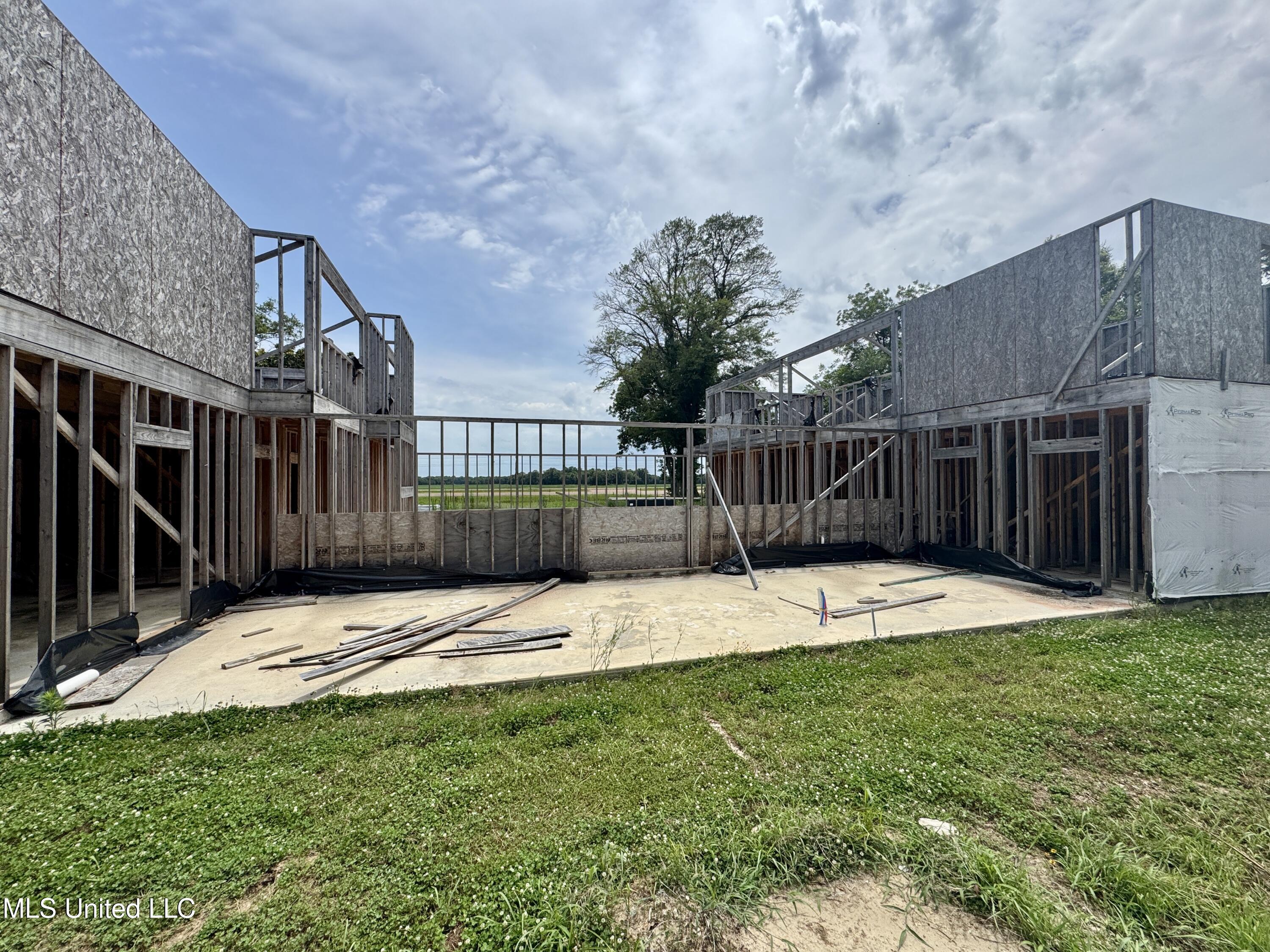 197 Highway 8 Cleveland, MS 38732 - Photo 35 of 41 IMG_3078