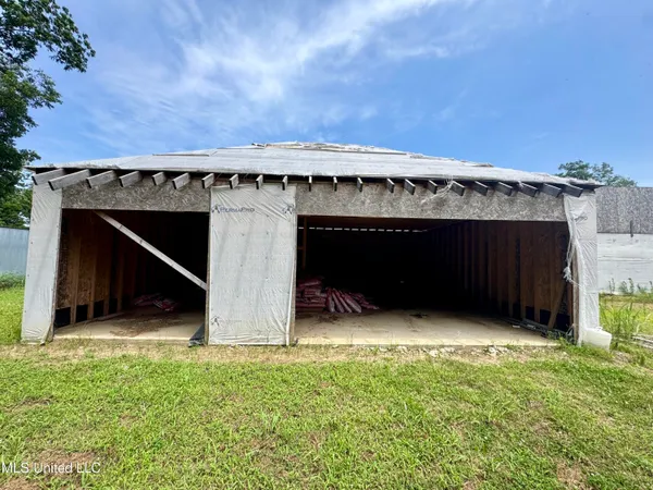 $465,000 | 197 Highway 8, Cleveland, MS 38732