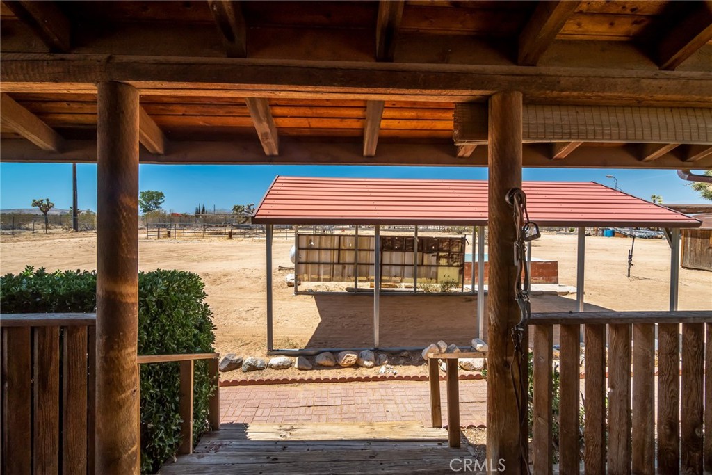 1676 Avalon Avenue Yucca Valley, CA 92284 - Photo 22 of 53