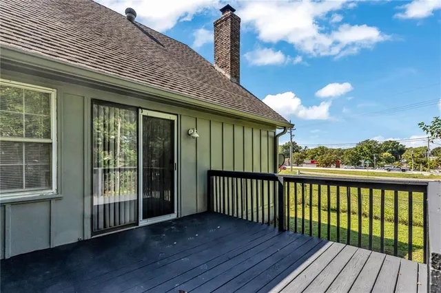 $285,000 | 902 Southeast 5th Terrace, Lee's Summit, MO 64063