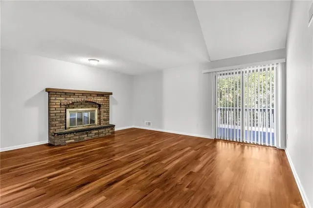 $285,000 | 902 Southeast 5th Terrace, Lee's Summit, MO 64063