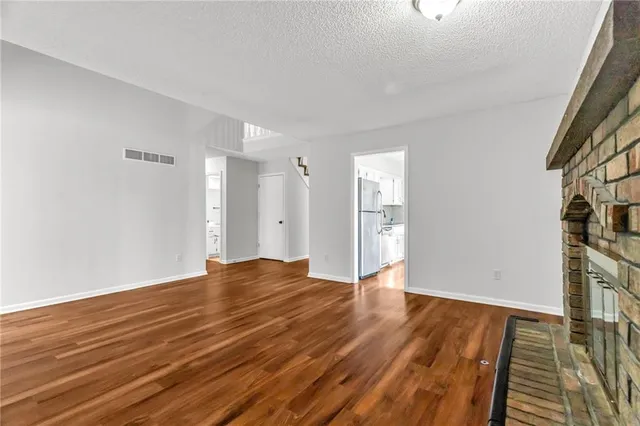 $285,000 | 902 Southeast 5th Terrace, Lee's Summit, MO 64063