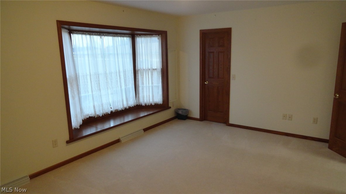 2994 Ridge Road Northeast New Philadelphia, OH 44663 - Photo 17 of 28 Gallery Image 17