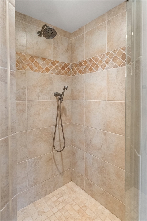 27 Colrain Road Topsfield, MA 01983 - Photo 27 of 42