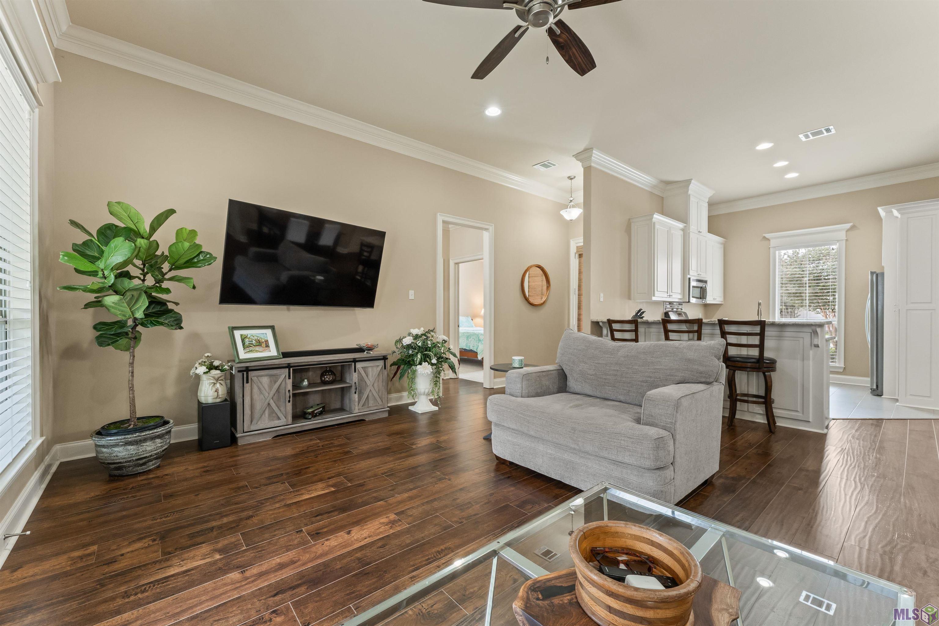 437 Portula Avenue Baton Rouge, LA 70820 - Photo 2 of 18 Gallery Image 2
