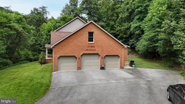 $689,900 | 13013 Draper Road, Clear Spring, MD 21722