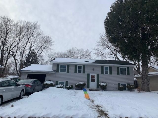 136 Hayes Road Apple Valley, MN 55124 - Photo 1 of 1 Gallery Image 1