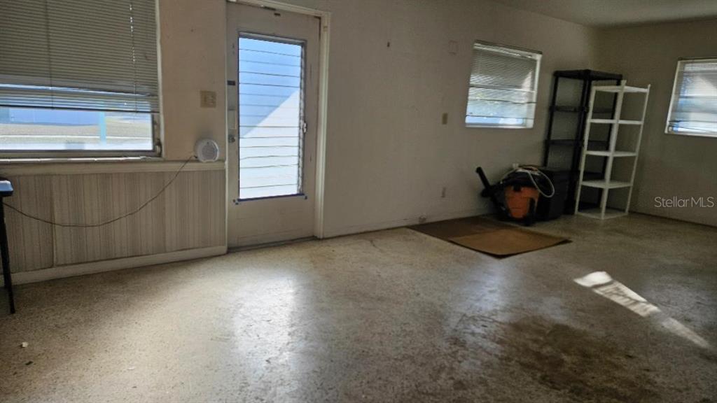 6542 Gem Lane Seminole, FL 33772 - Photo 5 of 19 a view of a livingroom with furniture and a window