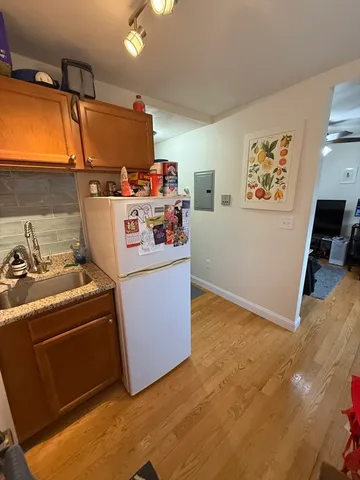 $2,945 | 1054 Cambridge Street, Unit 4F, Cambridge, MA 02139