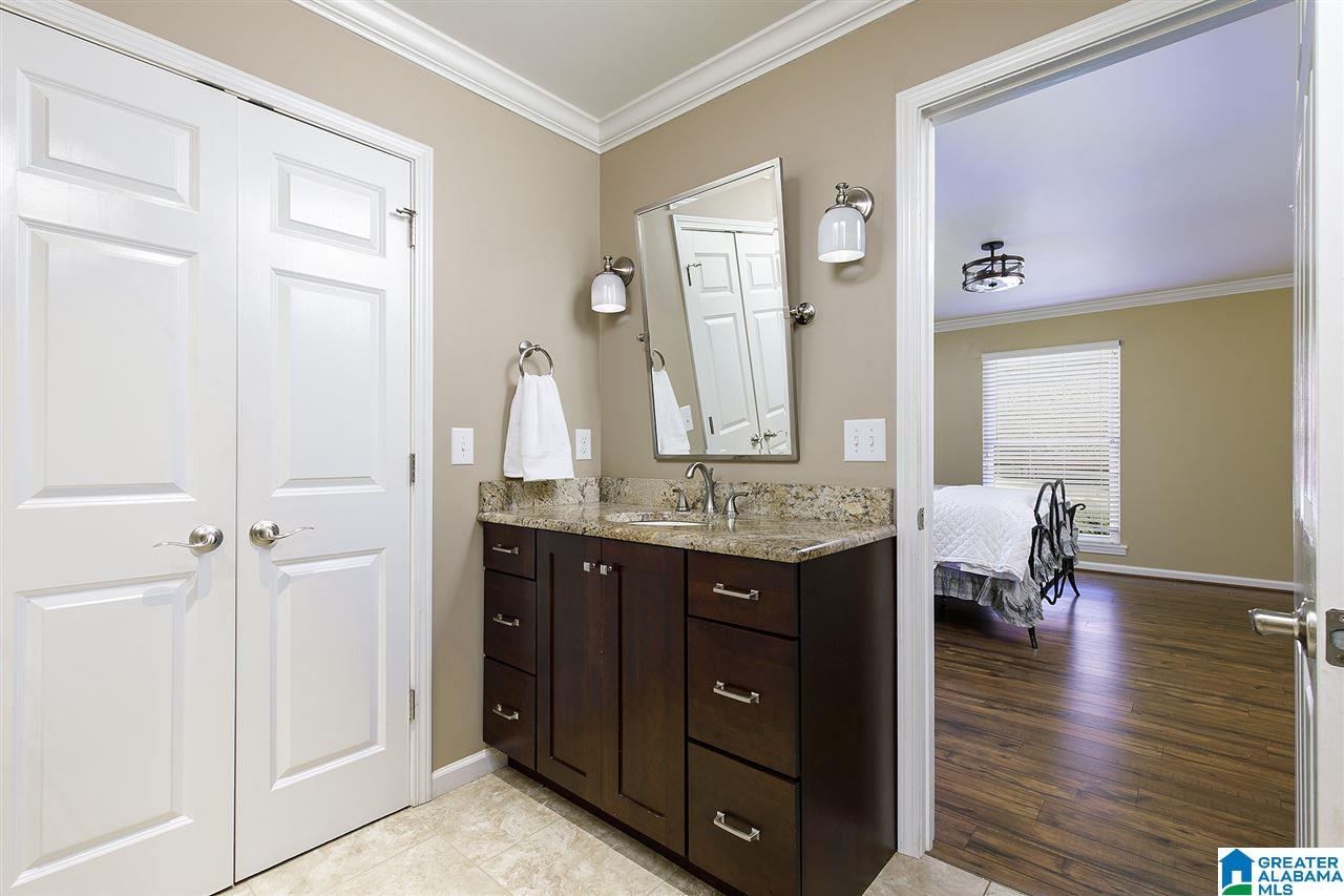 2608 Millwood Road Birmingham, AL 35243 - Photo 20 of 42