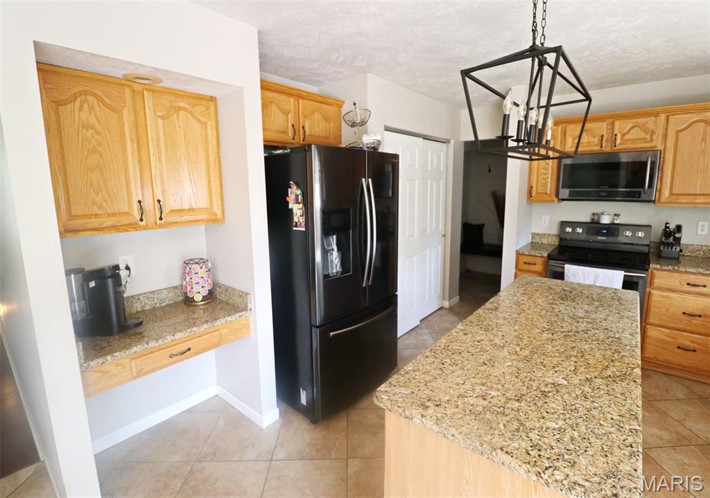 1490 Cole Road Festus, MO 63028 - Photo 10 of 37