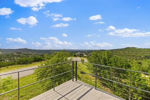 $1,200,000 | 360 Stacey Ann Cove, Dripping Springs, TX 78620