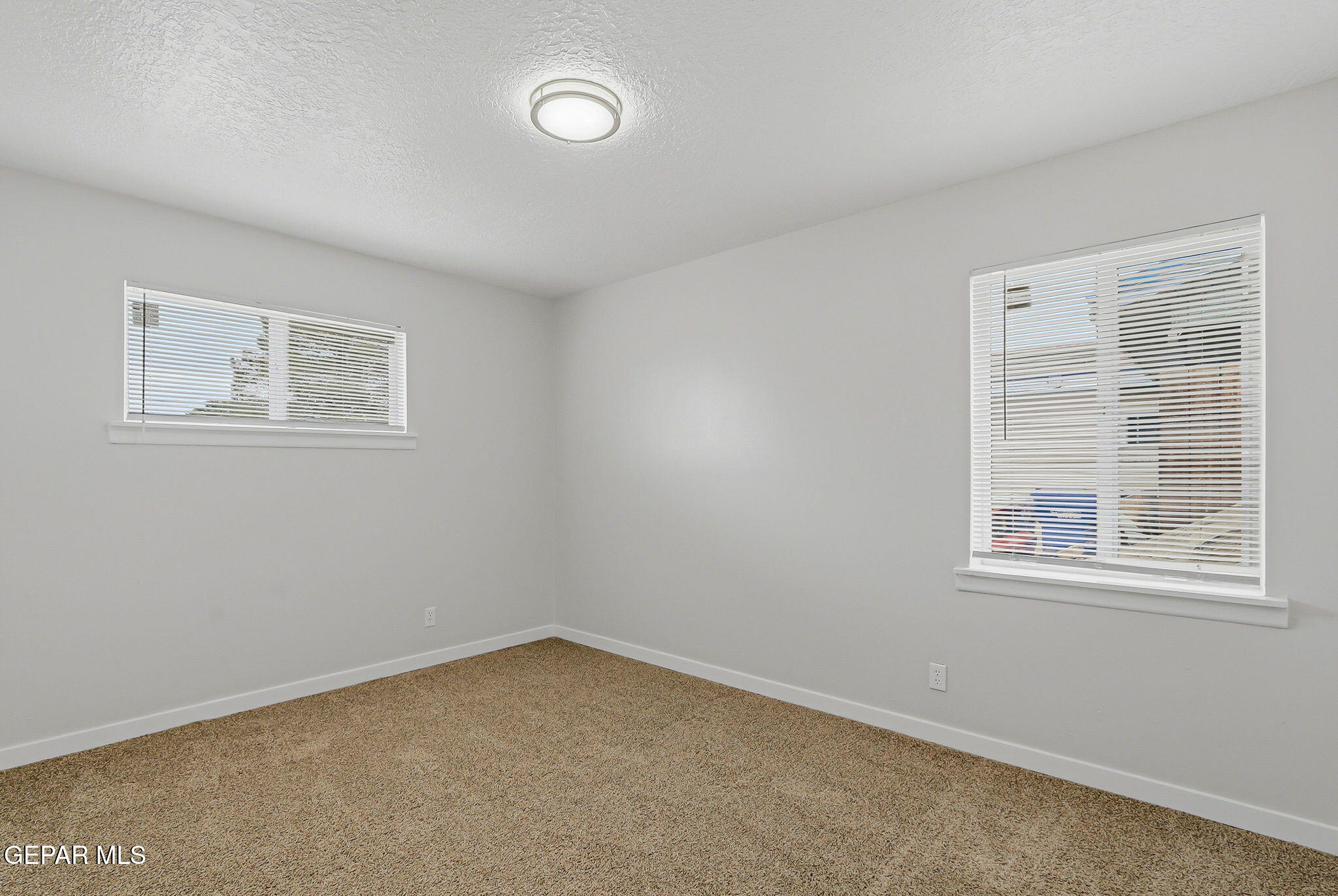 3413 Rutherglen Street El Paso, TX 79925 - Photo 25 of 33 37-web-or-mls-IMG_8076