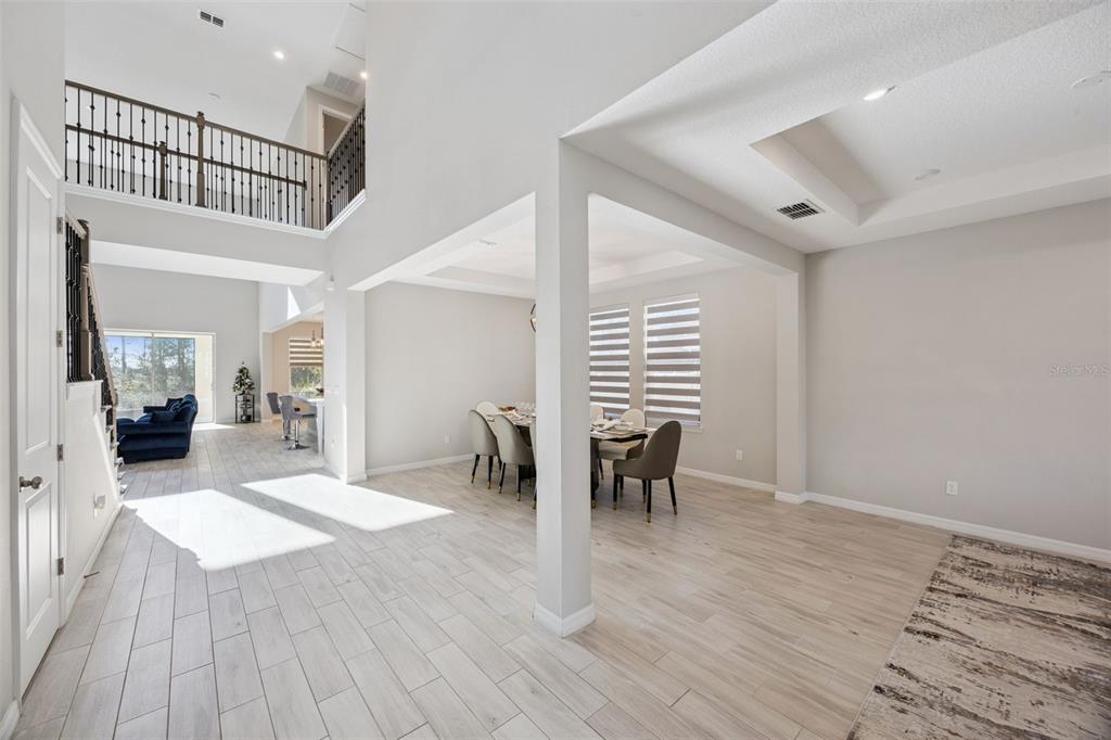 1218 Hillcrest View Loop Apopka, FL 32703 - Photo 9 of 69