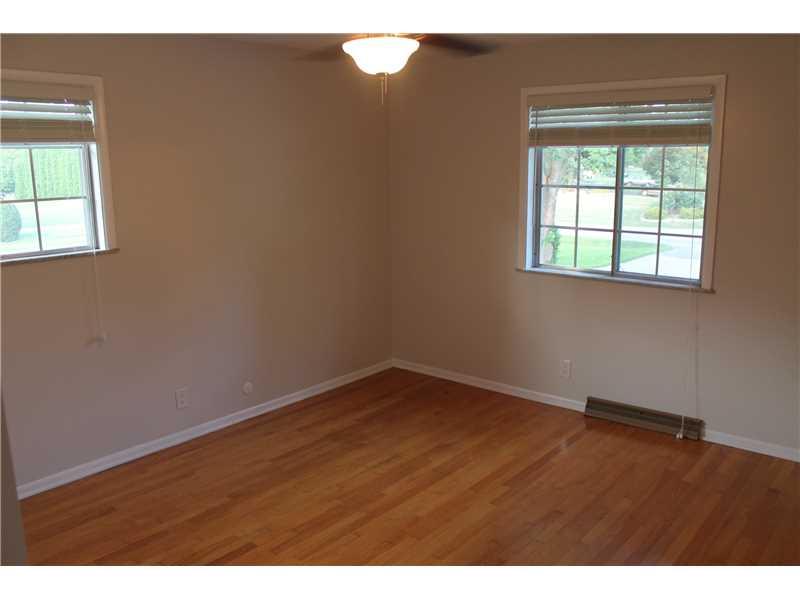 4704 Andover Road Indianapolis, IN 46226 - Photo 12 of 24 Gallery Image 12