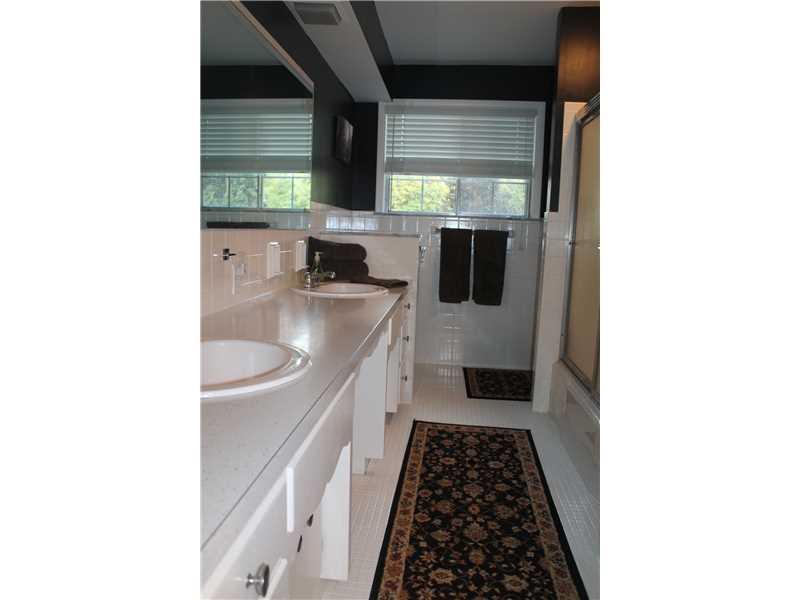 4704 Andover Road Indianapolis, IN 46226 - Photo 14 of 24 Gallery Image 14