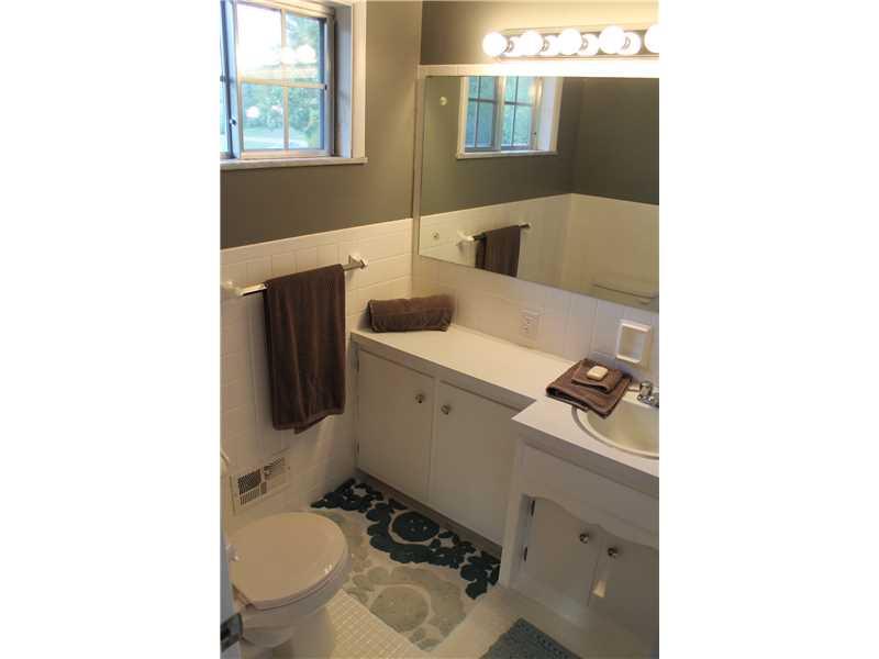 4704 Andover Road Indianapolis, IN 46226 - Photo 9 of 24 Gallery Image 9