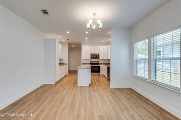 $1,775 | 13463 Mary Avenue, Gulfport, MS 39503
