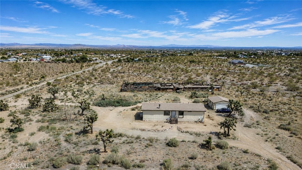 1930 Calaveras Road Pinon Hills, CA 92372 - Photo 1 of 30 Gallery Image 1