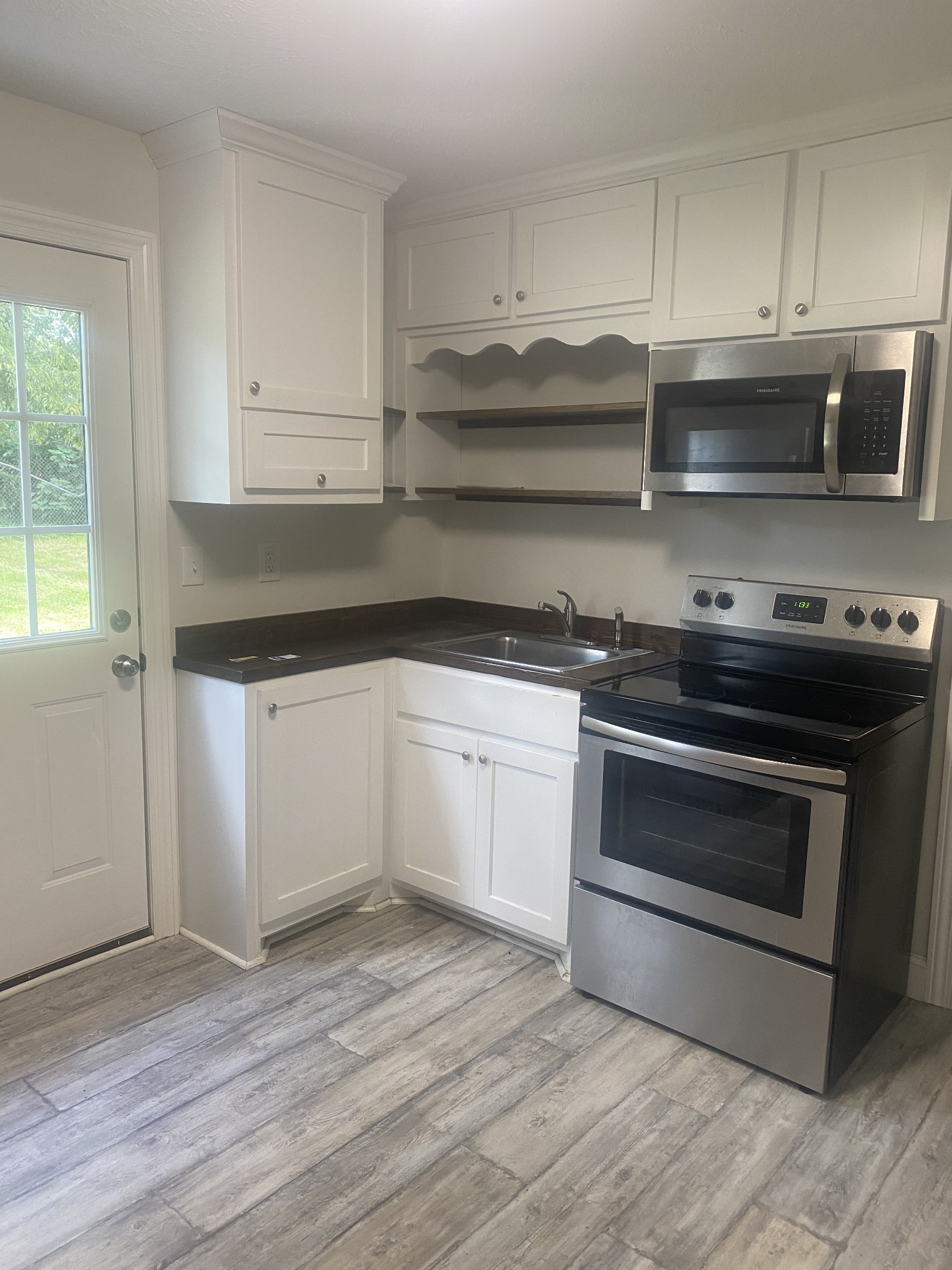 321 Oakwood Road Tullahoma, TN 37388 - Photo 13 of 17 Gallery Image 13