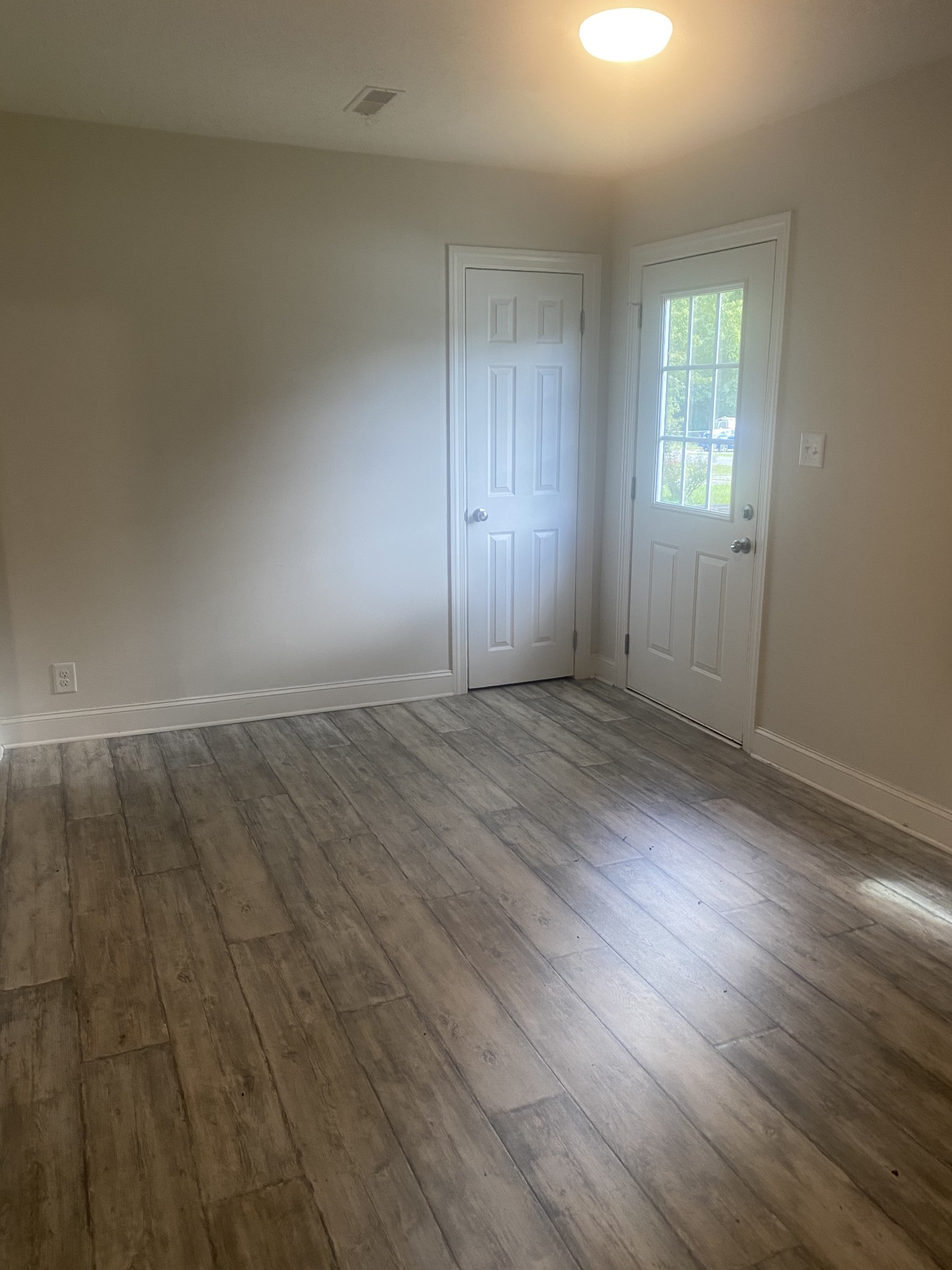 321 Oakwood Road Tullahoma, TN 37388 - Photo 9 of 17 Gallery Image 9