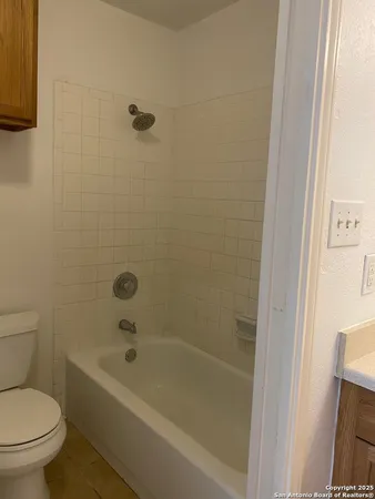 $890 | 11610 Vance Jackson, Unit 980, San Antonio, TX 78230