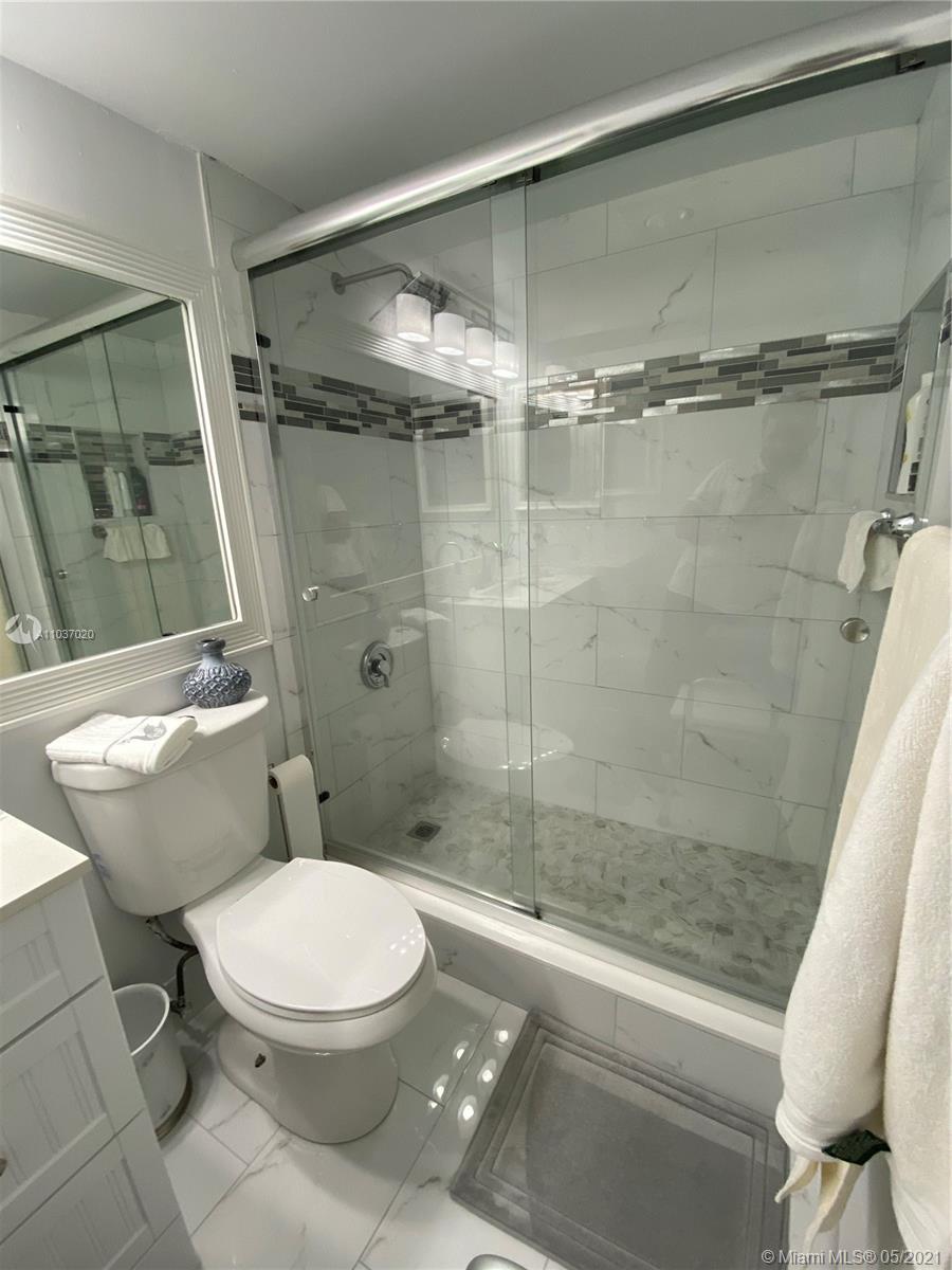 527 Mansfield M, Unit 527 Boca Raton, FL 33434 - Photo 20 of 34