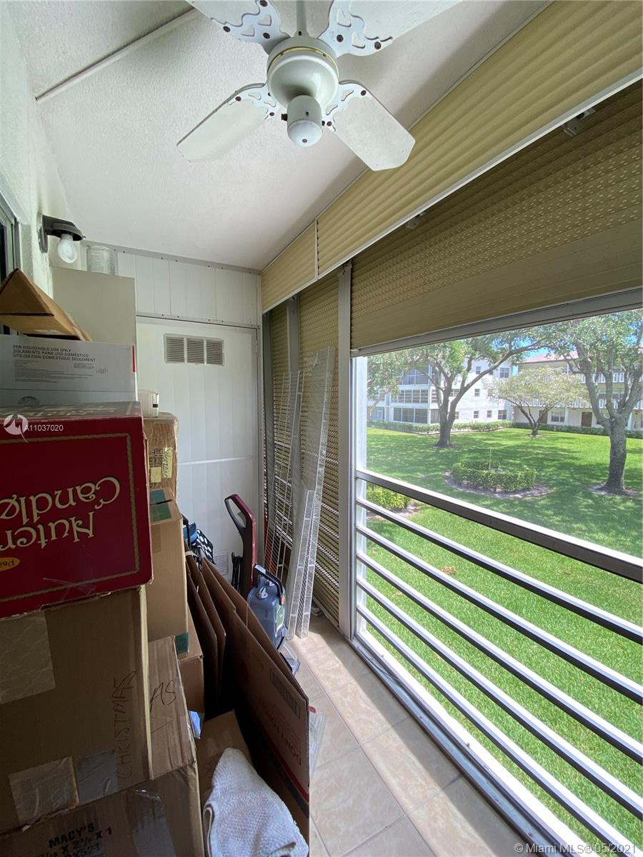 527 Mansfield M, Unit 527 Boca Raton, FL 33434 - Photo 9 of 34