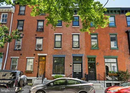 $1,950,000 | 2226 Locust Street, Philadelphia, PA 19103