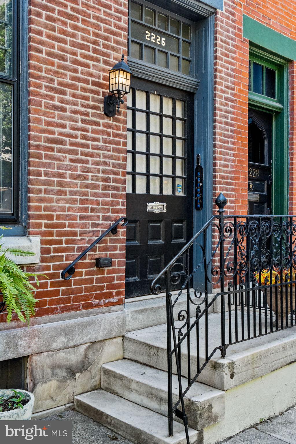 2226 Locust Street Philadelphia, PA 19103 - Photo 19 of 20