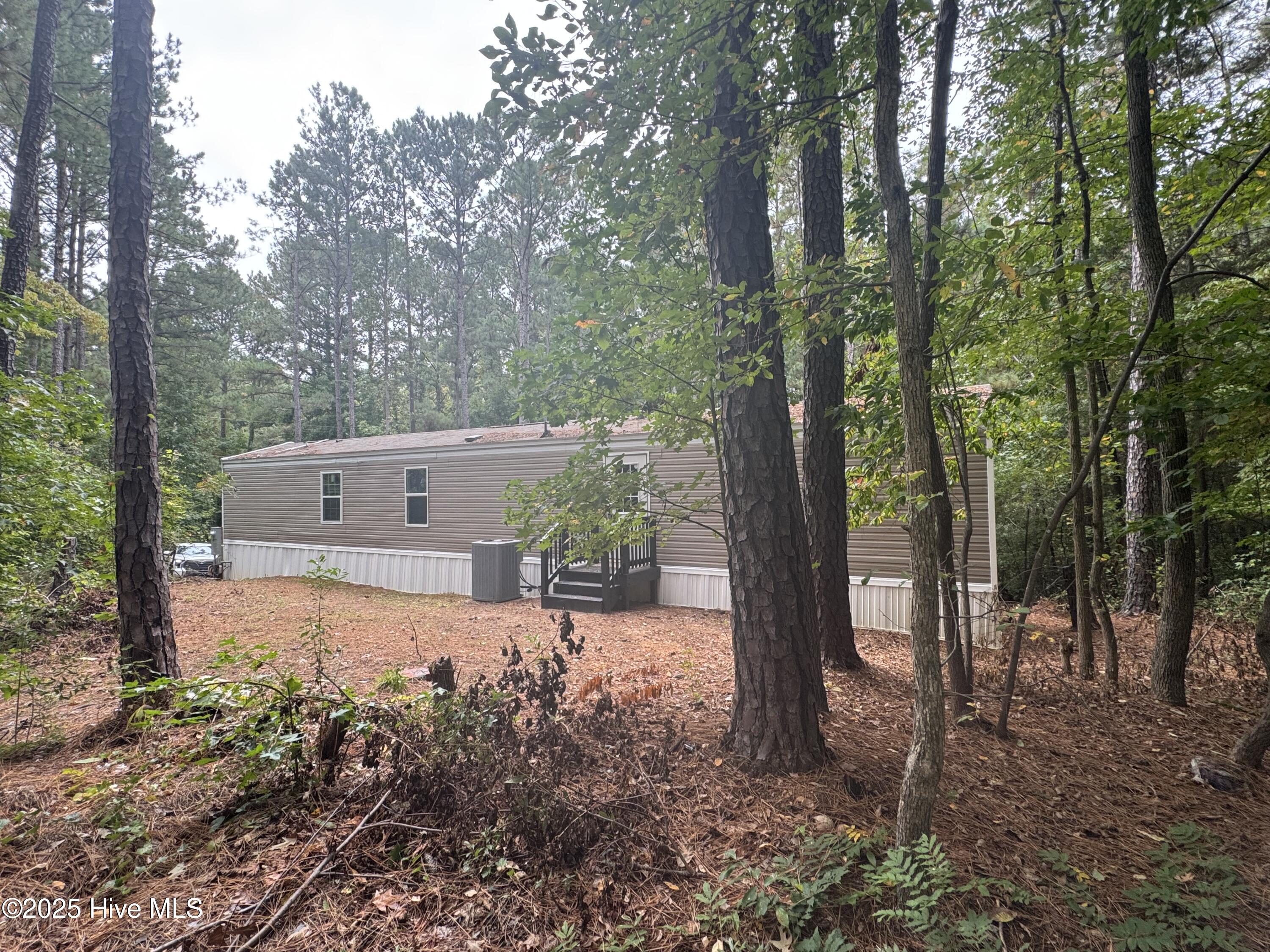 108 Pinewood Road Roanoke Rapids, NC 27870 - Photo 5 of 23 IMG_1326