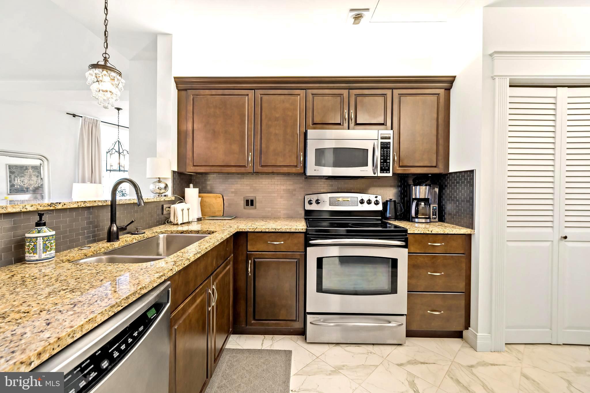 1600 Arch Street, Unit 517 Philadelphia, PA 19103 - Photo 6 of 33