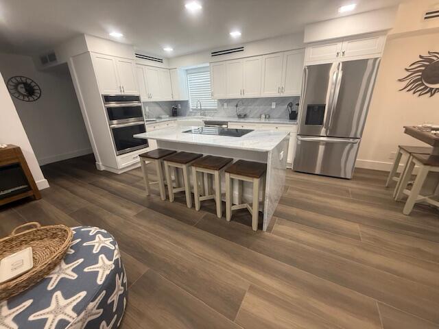 5520 North Ocean Boulevard, Unit 111 Ocean Ridge, FL 33435 - Photo 11 of 53 island seating