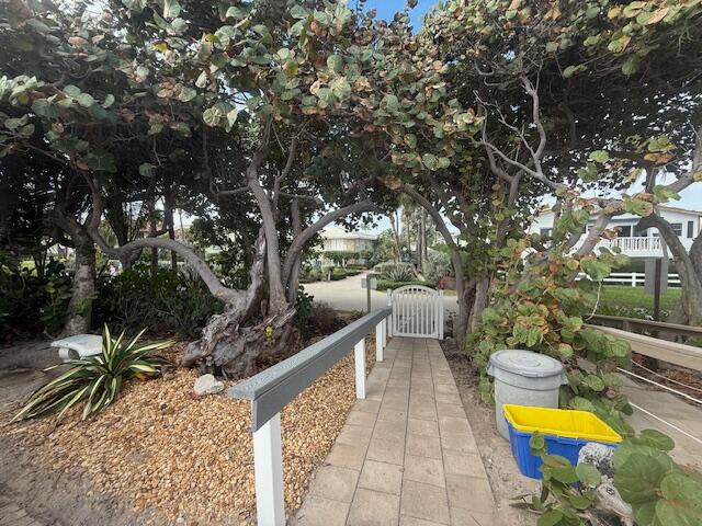 5520 North Ocean Boulevard, Unit 111 Ocean Ridge, FL 33435 - Photo 45 of 53 walk way