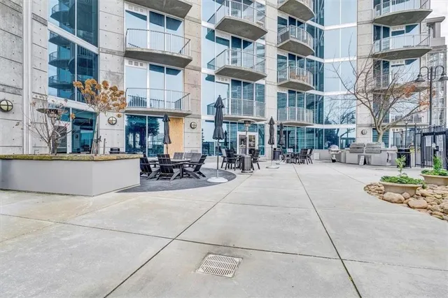 $2,800 | 400 West Peachtree Street Northwest, Unit 1211, Atlanta, GA 30308