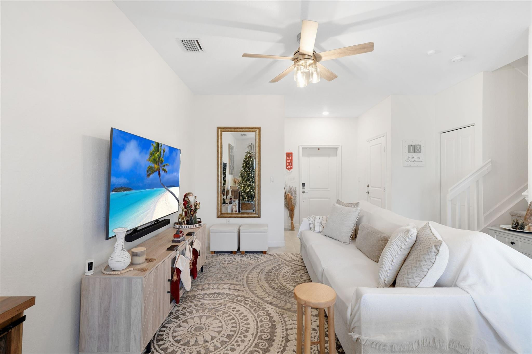 659 Northwest 204th Street Miami, FL 33169 - Photo 9 of 36 Photo 9
