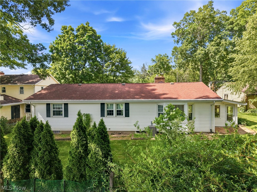 8564 Squires Lane Northeast Warren, OH 44484 - Photo 35 of 38