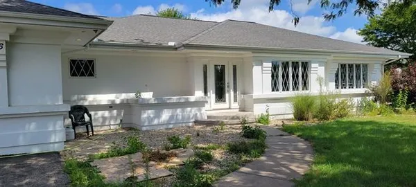 $3,950 | 5106 Meinders Road, Madison, WI 53718