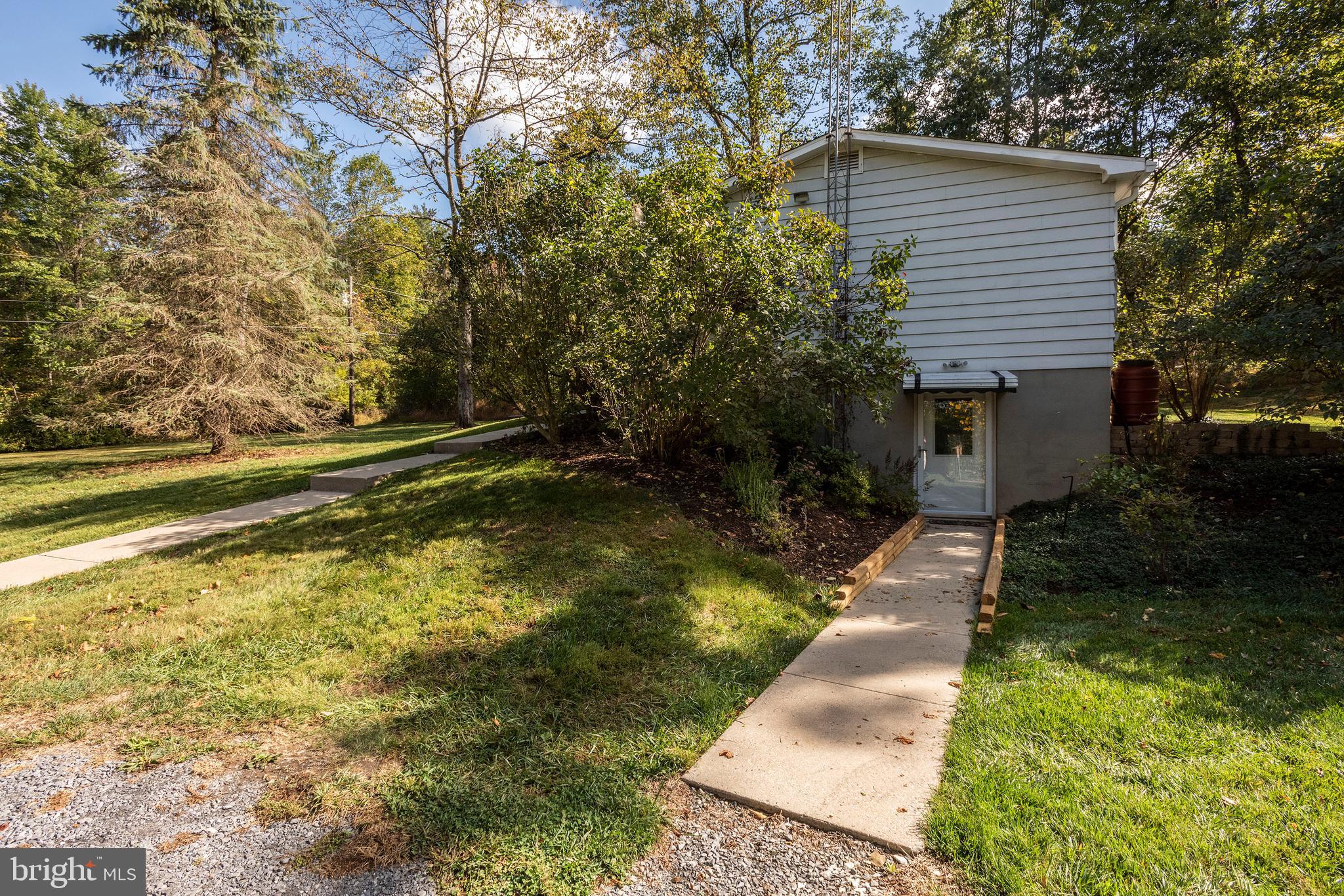 10527 Rum Springs Road Frederick, MD 21702 - Photo 5 of 39 Sidewalk to Lower level