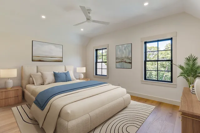 $4,900,000 | 41 Crowell Lane, Vineyard Haven, MA 02568