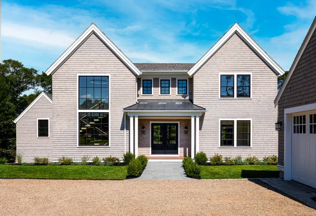 $4,900,000 | 41 Crowell Lane, Vineyard Haven, MA 02568