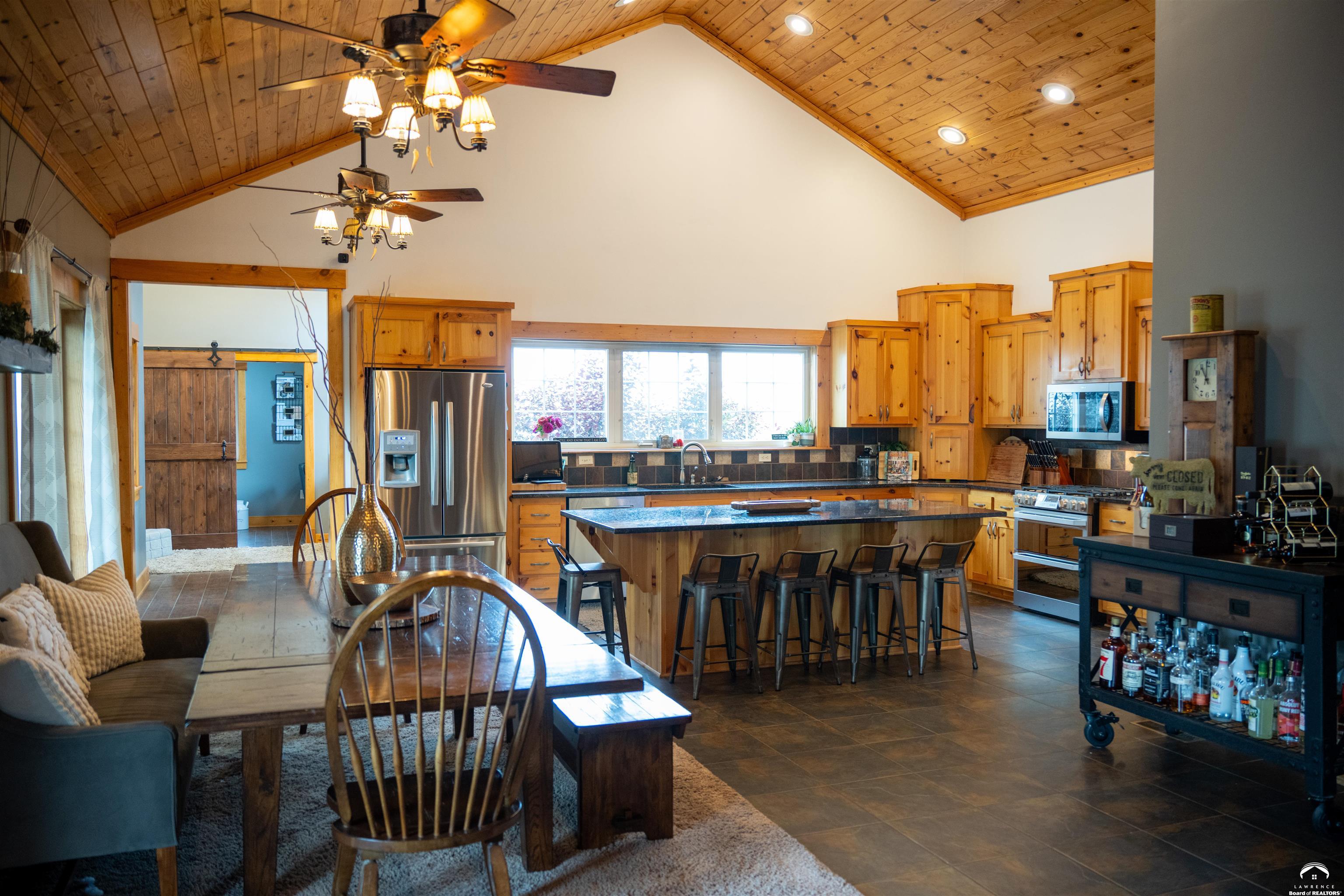 1028 North 600 Road Baldwin City, KS 66006 - Photo 9 of 36