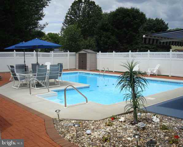 93 Oneida Road Camp Hill, PA 17011 - Photo 4 of 25 Gallery Image 4
