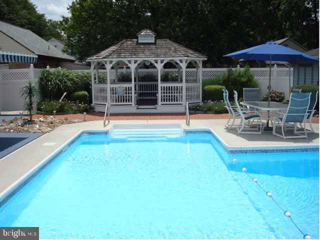93 Oneida Road Camp Hill, PA 17011 - Photo 7 of 25 Gallery Image 7