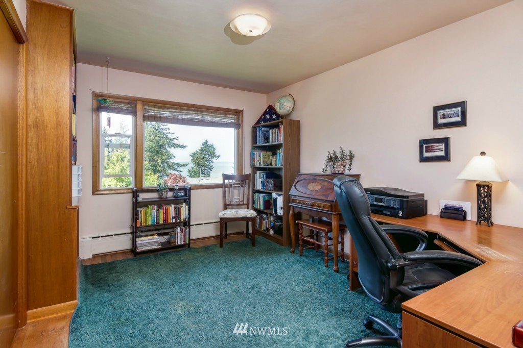 613 Bayside Road Bellingham, WA 98225 - Photo 13 of 23