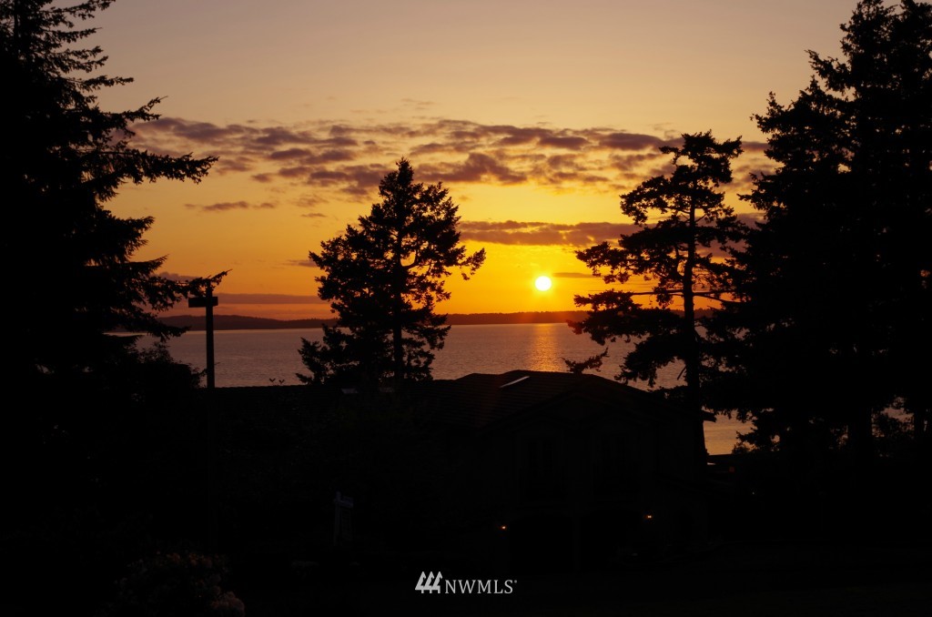 613 Bayside Road Bellingham, WA 98225 - Photo 22 of 23